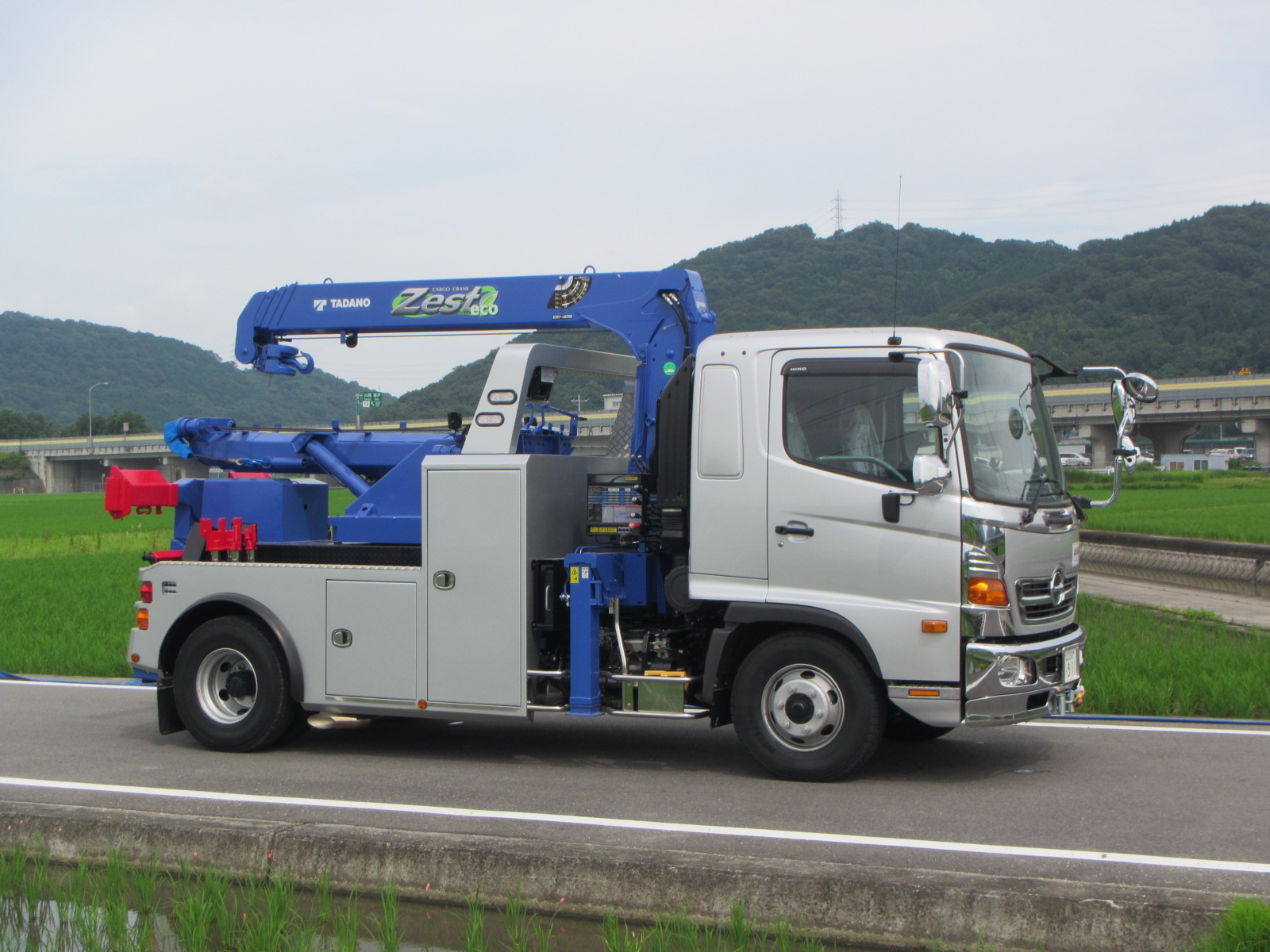 運搬車 SADR632TR（旋回装置） - 株式会社トレック